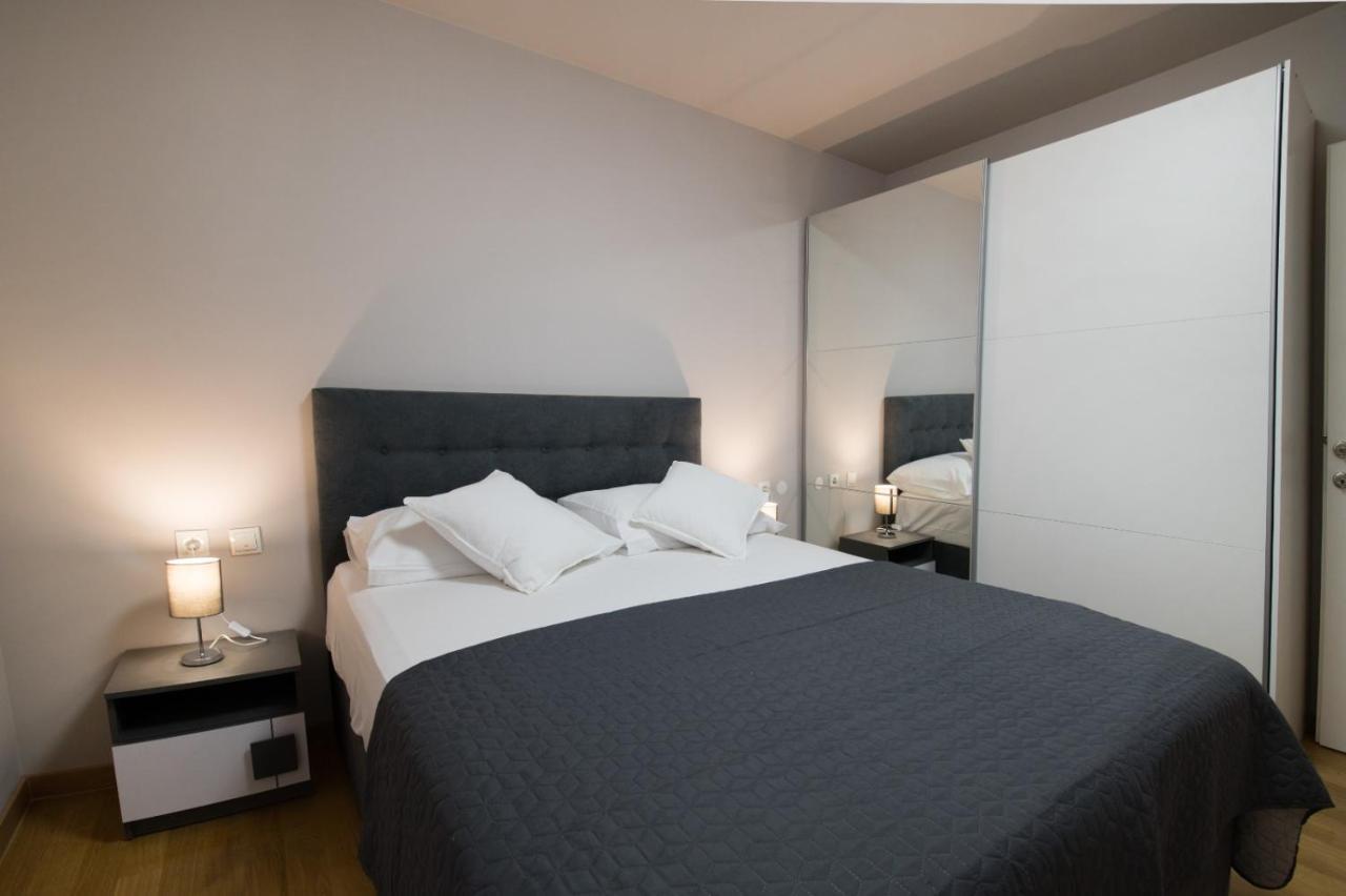 Brand New Aparment With Sea View & Swimming Pool At Ciovo - Villa Fiorentini Trogir Eksteriør bilde