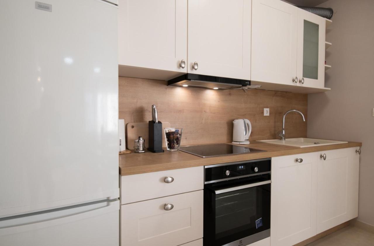 Brand New Aparment With Sea View & Swimming Pool At Ciovo - Villa Fiorentini Trogir Eksteriør bilde
